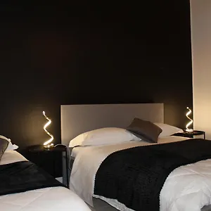 https://essenza-del-tempo-inn.taorminaitalyhotels.com